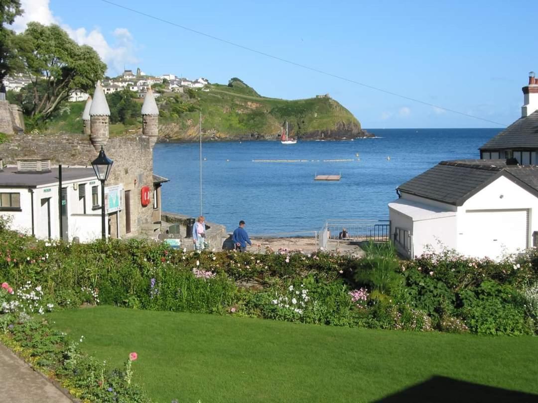 Newly Refurbished 2Nd Floor Apartment Lil Nauti Fowey Exterior foto